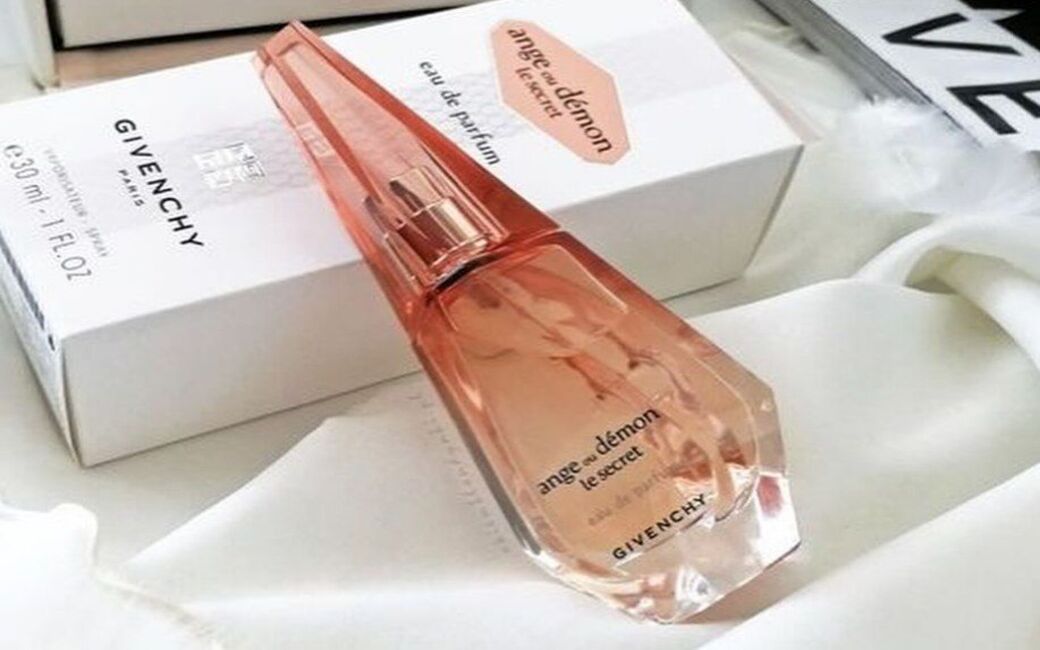 قیمت و خرید عطر دمون له سکرت ژیوانشی