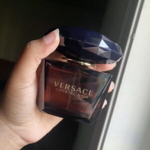 قیمت خرید عطر ورساچه کریستال نویر