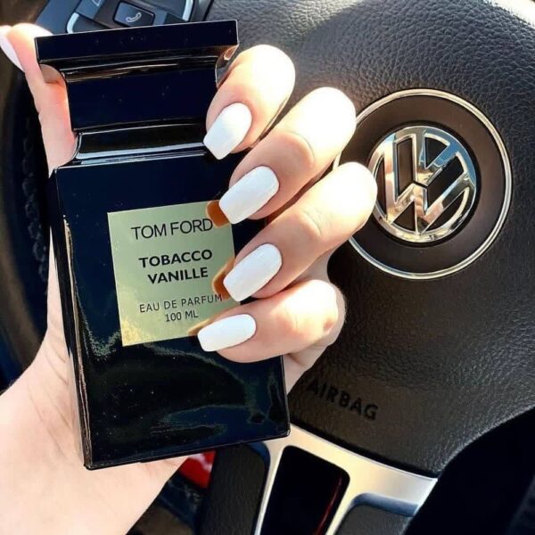 قیمت خرید عطر تام فورد توباکو وانیل