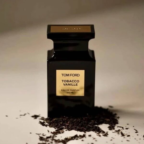 قیمت و خرید عطر تام فورد توباکو وانیل