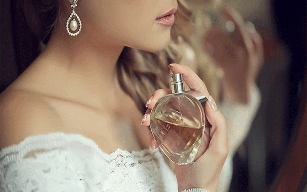 قیمت بهترین عطر زنانه